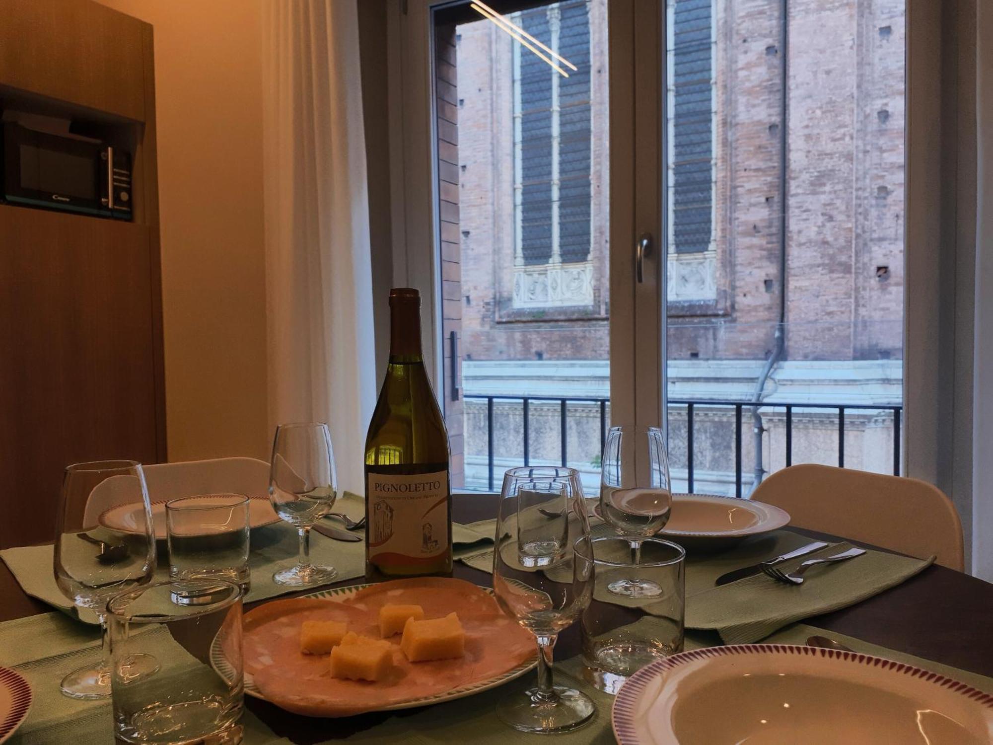 Smart Apartment Nettuno - Twa Болонья Экстерьер фото